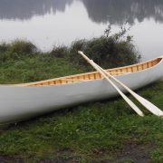 Vi bygger kanadisk kano